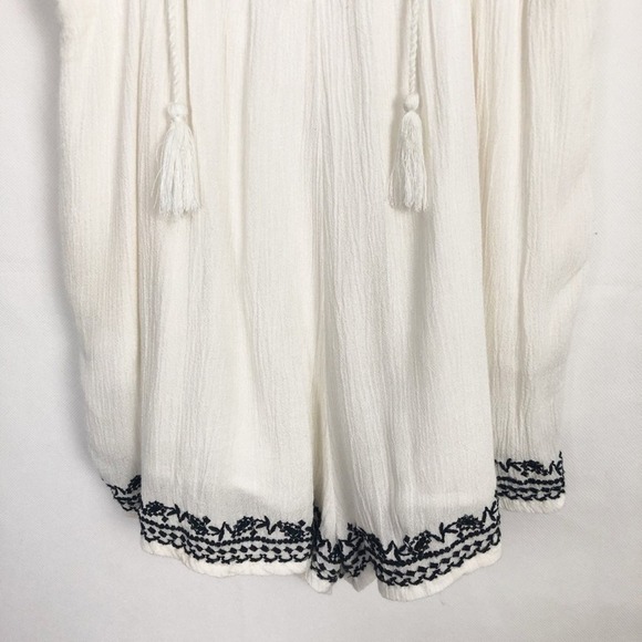 Forever 21 Embroidered Sleeveless Women's White Romper Size M - Picture 6 of 11